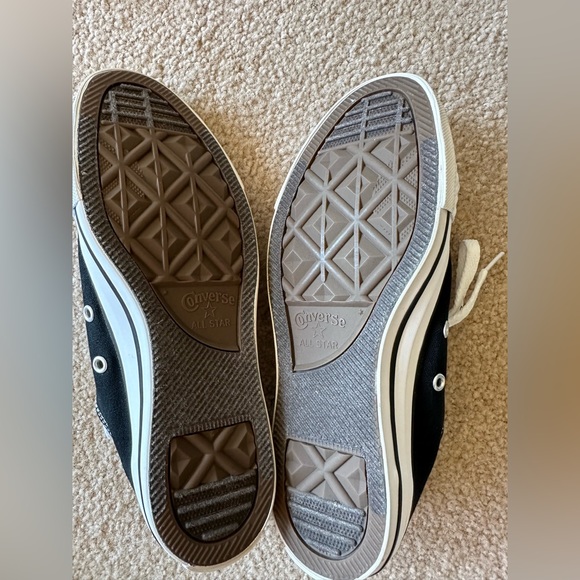 Converse - Picture 3 of 3